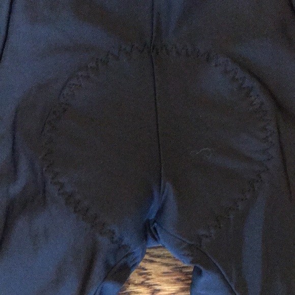 NWOT cycling shorts - Picture 2 of 7